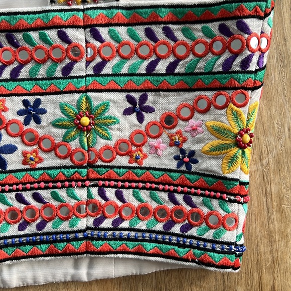 Alice + Olivia Esme Cropped Embroidered Top Size 2 - Picture 11 of 14